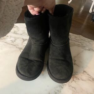 Black UGG boots 5